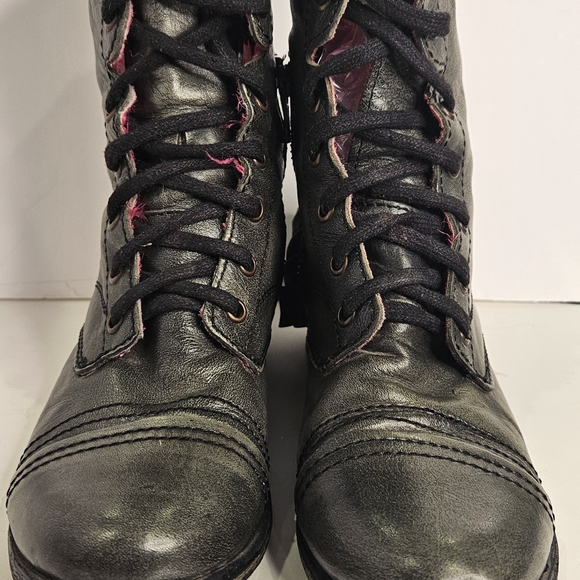 Betsey Johnson Boots - Picture 4 of 7